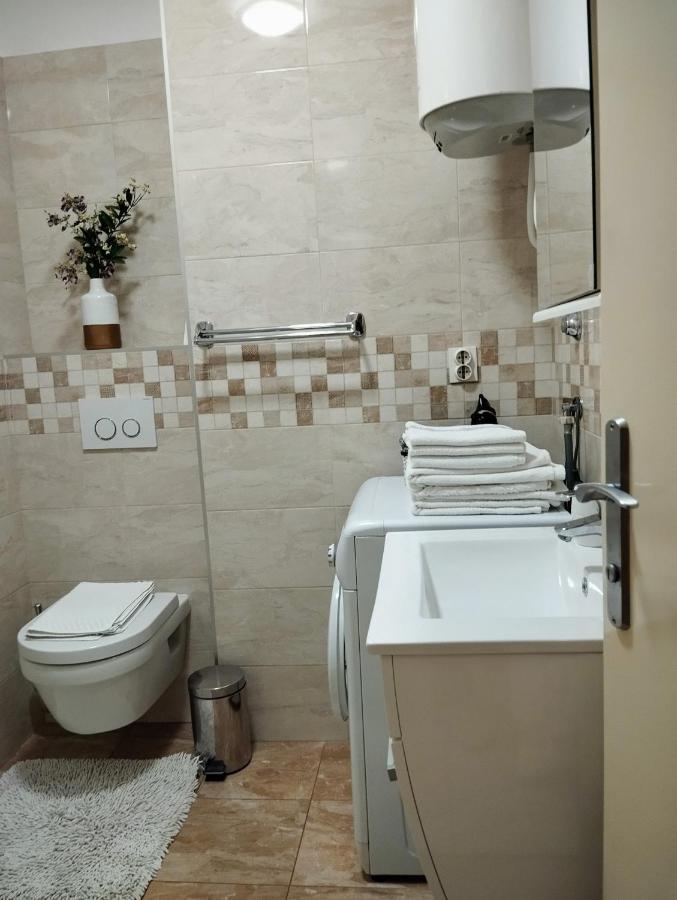 Noemi Apartment Задар Екстериор снимка